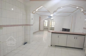 آپارتمان 102متری طبقه 3 .دو خوابه.