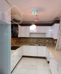 اجاره آپارتمان ۱۱۰ متری ۲ خوابه طبقه ۲