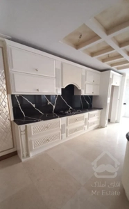 ۸۳ متری فردوس غرب فول امکانات نورگیر