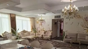 ۱۱۳متر/۳خواب/تکواحد/فول امکانات/میدان توحید