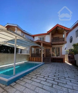 ویلا دوبلکس ۳۰۰ متری بااستخر داخل منطقه نوشهر