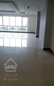 هشترودی ۲۱۰متر کلیدنخورده ،سند تک برگ، دوپارکینگ،