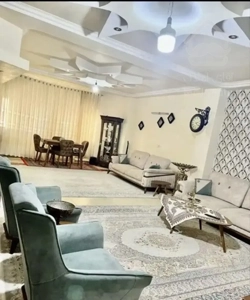 فروش ۱۲۴مترتک واحد کلاکسر طبقه اول ۴میلیارد۹۰۰