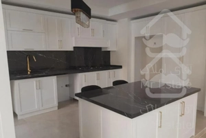 نیاوران /۲۱۰متر تک واحدی/۳ پارکینگ