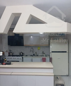 فوری/68متر /دو خواب/خیابان حکمت/آسانسور و پارکینگ