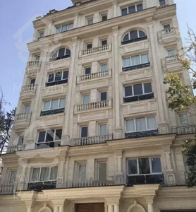 85 متر ازگل برج باغ