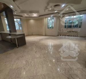 آپارتمان ۱۵۰متری سه خواب دو نبش فرمانیه