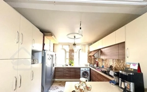 آپارتمان ۸۰متر روبه آفتاب