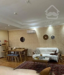 تجریش ۱۲۱ متر همراه ۳۷ متر پاسیو مسقف اختصاصی