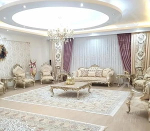 ۹۳متر/۲خواب/خوش نقشه/غرق نور/تاپ لوکیشن بلوار بعثت