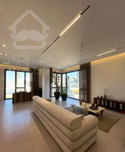 سازمان برنامه ۱۴۰ متر ۳خواب+مستر ۲پارکینگ