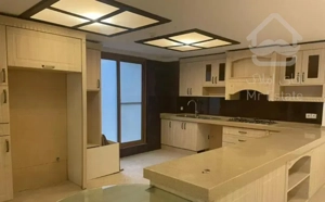 ۱۶۰مترسعادت آباد تکواحدی طبقه آخردورتادور ویوتهران