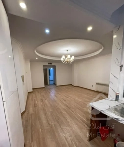 ۸۱ متر دو خوابه  فول امکانات  بلوار اباذر  کاشانی