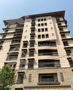 آپارتمان ۲۱۶ متر برج زیبا ودیدنی