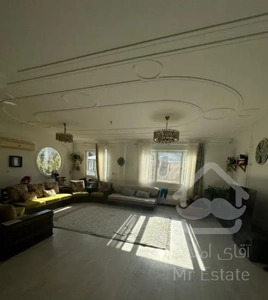 ۹۲ متری چند قدمی استخر نیما زوج