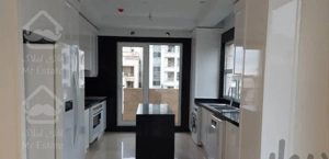 تجریش فنا خسرو ۱۱۰متر  فول بازسازی. کیومرث.