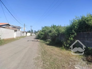 زمین کاربری مسکونی با سند ششدانگ