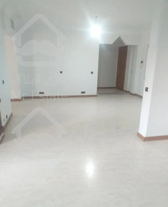 ۱۲۲ متر دوخوابه ، اراج