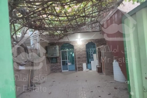 خانه تمیز شیک 100متری حیاط دار