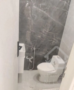 ۶۰ متر. فول امکانات . نوساز. وحیدیه