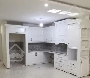 ۱۳۲ متری دو خواب/نورگیر/سرمایه گذاری