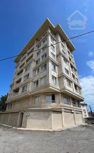 آپارتمان سه خوابه طبقه پنجم بلوار جمهوری