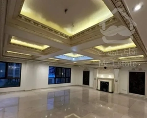 ۱۵۵متری/۲پارکینگ/۴باغ شرقی/معاوضه با ۲خواب