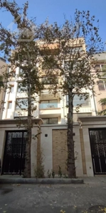 مستغلات/فرمانیه /۱۳۶۵متر بنا/فول مشاعات