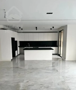 ۱۵۷ متر نوساز شیک ۲ پارکینگ