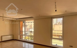 وزرا خیابان شانزدهم ۱۲۶ متر