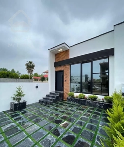 فروش خانه ویلایی ۱۶۰ متری ۲ خوابه/اقساطی