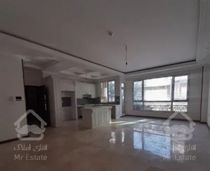 110متر ۲خواب تخلیه روبه آفتاب نما مشاعات