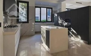 ۱۶۸ متر / تک واحدی / اوایل هنرستان