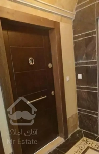 فروش واحد با موقعیت اداری در بهترین فرعی