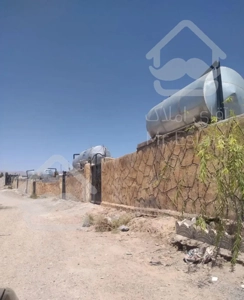 ۵۰۲متردوردیواردرب اب برق داخل مجتمع