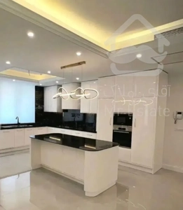 ۱۰۰ متر ۲ خواب * فول مشاعات فعال * تاپ لوکیشن