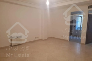شکوفه میناشمالی پارک موتورانباری بالکن تکواحدی