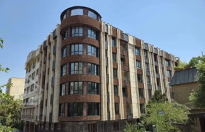 واحد۱۳۰متری/۷ساله واقعی/لابی شیک/فایل کاملا شخصی