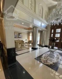 ۲۰۰ متر تک واحدی تاپ لوکیشن نیاوران همایون