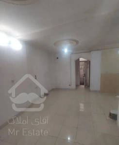 سوییت تک خواب با پارکینگ و حیاط خلوت گمرکات