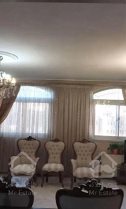 آپارتمان ١٠٠ مترى ،مناسب سرمایه گذاری