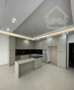 سه‌خواب خوش‌نقشه در قلب نیما با متریال خاص