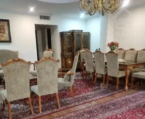 ۱۱۲ متر ۱۸ ساله دو خواب سالن عریض الاله شرقی