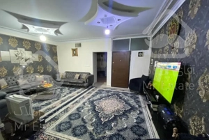 اپارتمان۱۰۰متری ۳طبقه ۳واحد