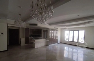 ۱۱۰ متر دو خواب فول