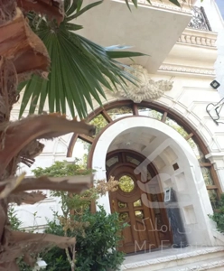 سعادت آباد بلوار ۲۴ متری ۱۲۹ متر نوسازی شده لوکس