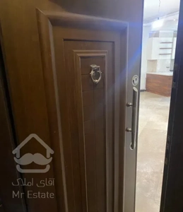 ۱۰۰ متر ۳خوابه شیک وخوش نقشه فول امکانات/بدون مالک