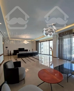 ۱۶۰ متر کلید نخورده - رو به جنوب / مشاعات کامل