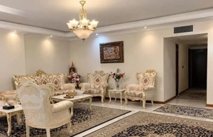 فروش آپارتمان 120متر/3خواب/2پارکینگ/ویو میدان