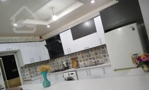 آپارتمان ۱۰۰ متری سه طبقه/مدیریت واوان